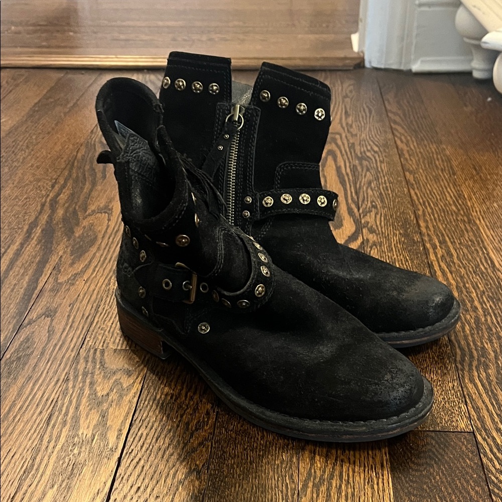 Ugg Black Studded Ankle Boots